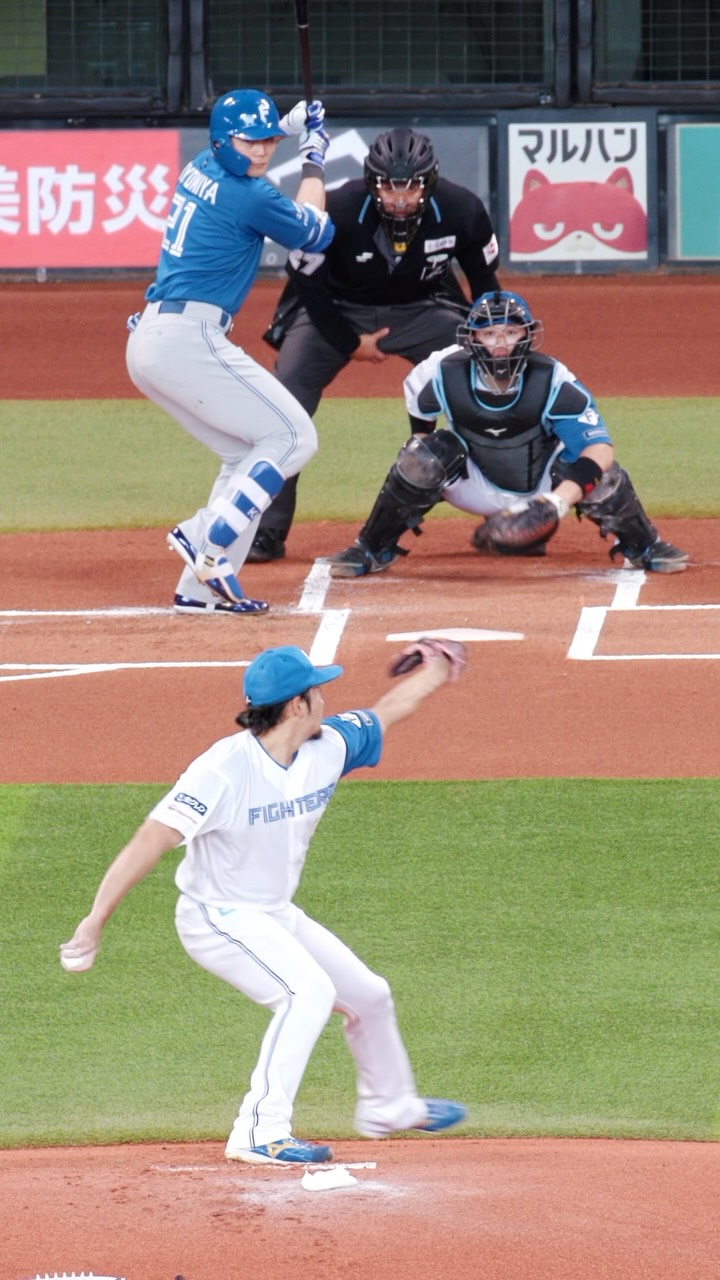 本当にかっこいいデザイン‼️」 万波中正選手も思わず唸った