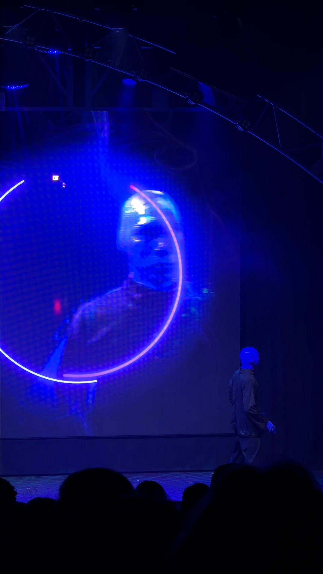 bluemanページ Blue Man Group (@bluemangroup) • Facebook