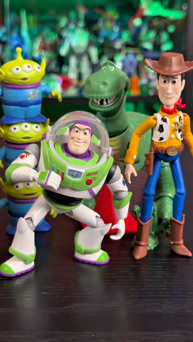 Let's unbox the Blokees Toy Story EV01 Poseable Model Kits