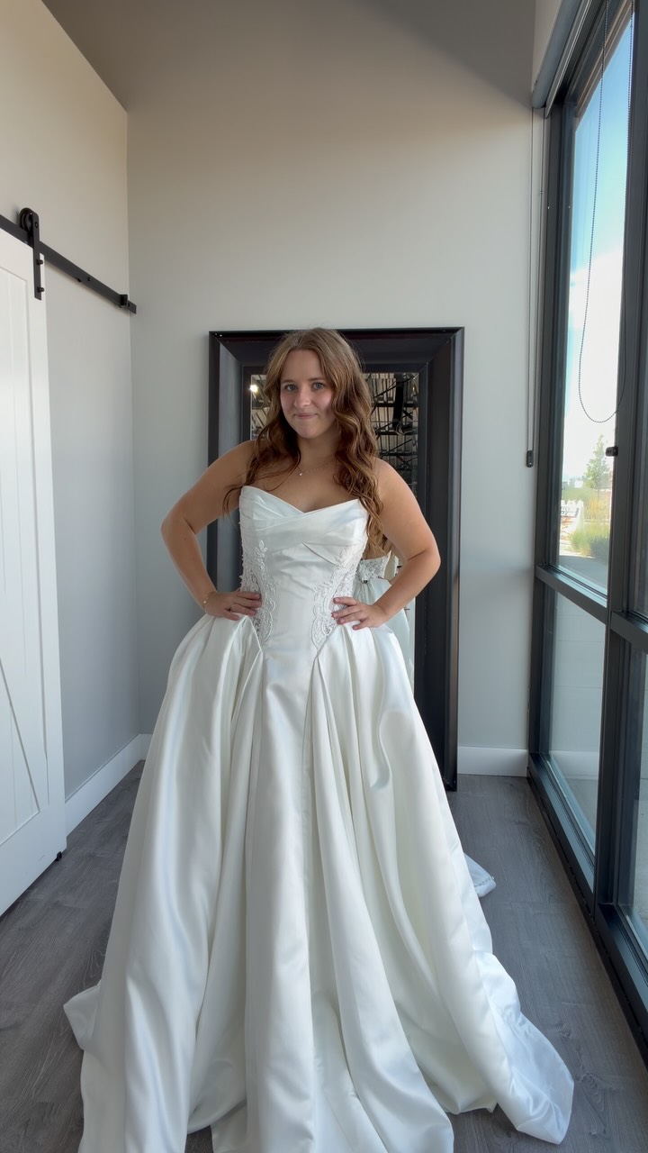 New arrival “Gigi” by Maggie Sottero Designs | Wedding Dress Designer 😍 | Dani West Bridal Boutique