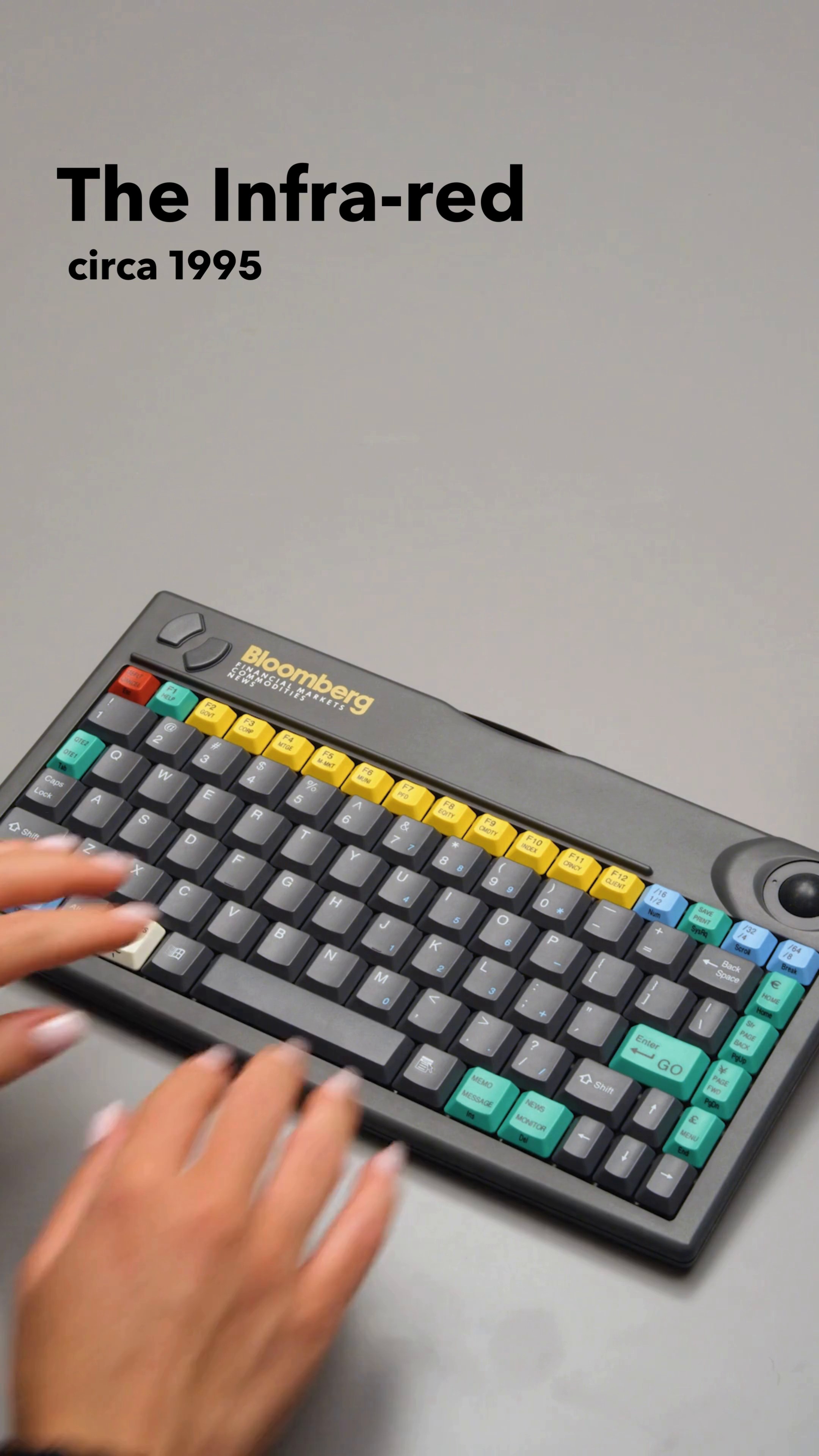 専用　Bloomberg キーボード　keyboard Rewind to 1995 and the release of our first-ever wireless keyboard