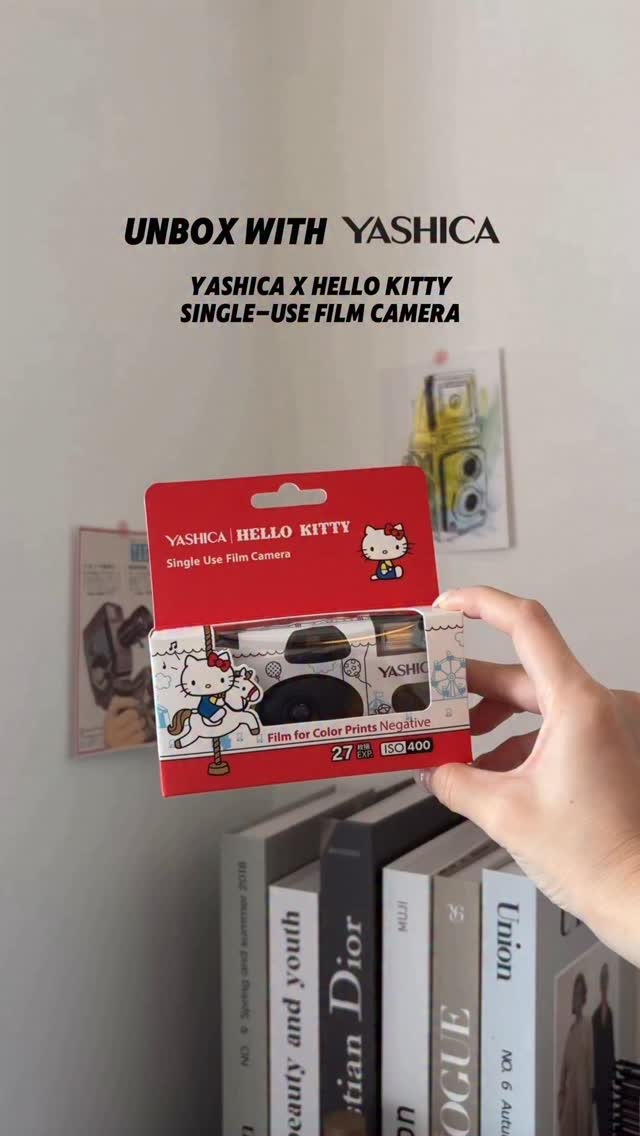 Unbox with YASHICA: YASHICA x Hello Kitty Single-Use Film Camera