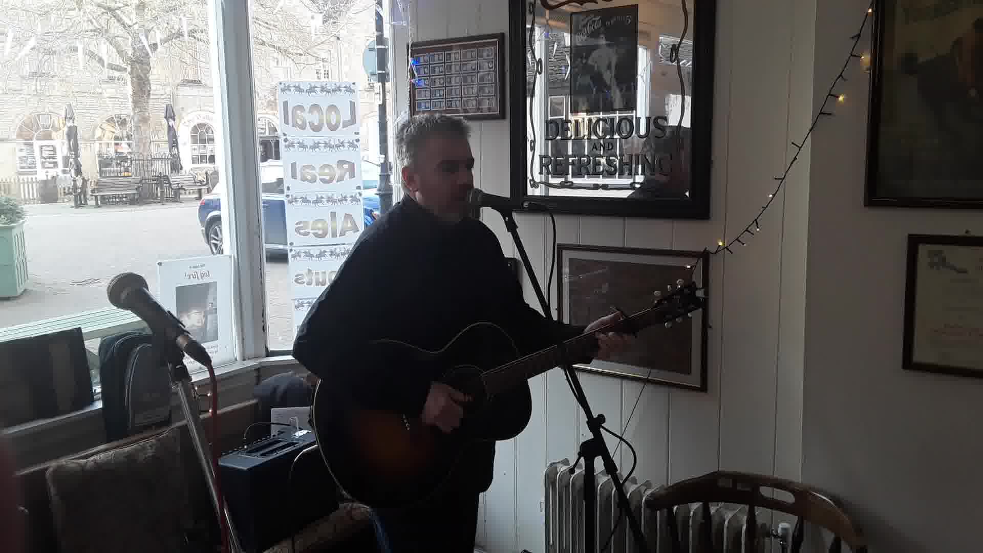 A brilliant performance by new to us Derek Rutherford. Thanks Sid for ...