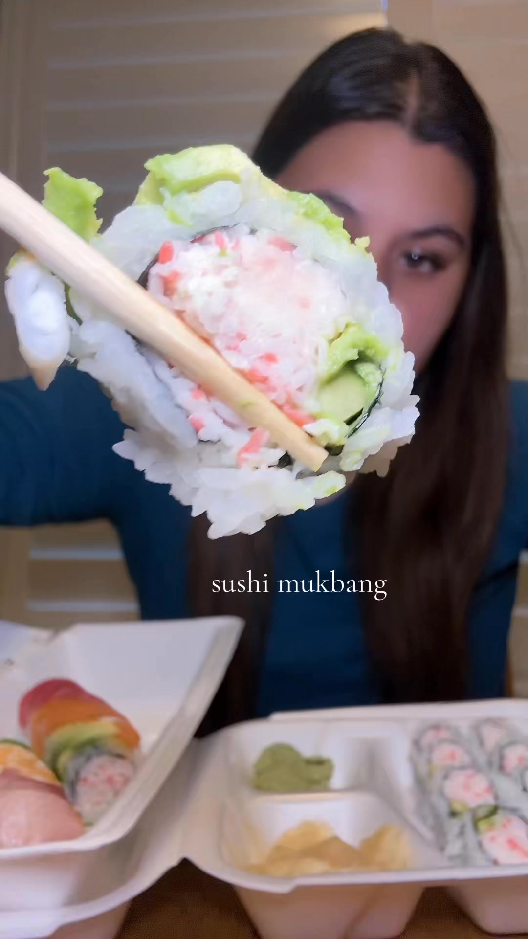 who loves sushi?🙋🏻‍♀️ #foryoupagereels #YumReels #fypシ #foryoupageシ ...
