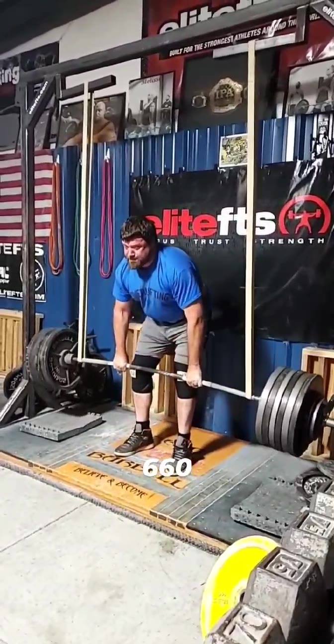 Travis Rinnert - Team NeboBarbell - Nebo, North Carolina