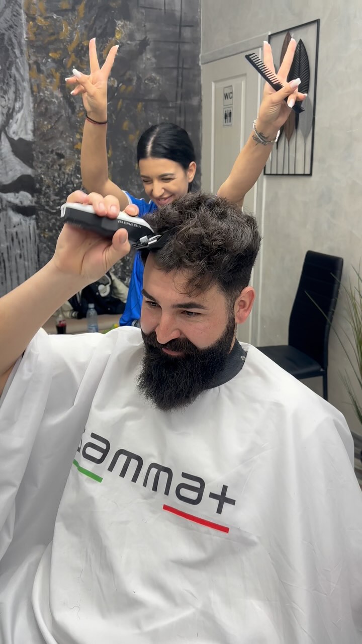 My KING got fresh 😄😄💁🏻‍♀️ how many people we need to cut Rayan s hair ...
