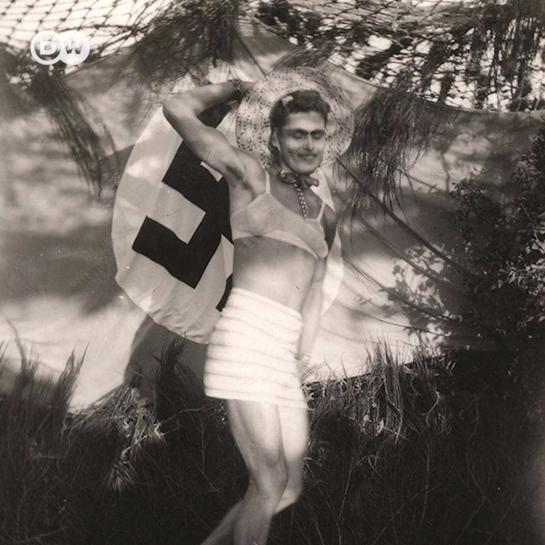 cross-dressed This man went through hundreds of photos from WWII... He found so many pictures of cross-dressing Nazi soldiers that he had to investigate further. This is the result. | SBS News Business Shirt Victorian Size:XS(35-47.5kg; 150-155cm) Kimes Ranch Men's 4