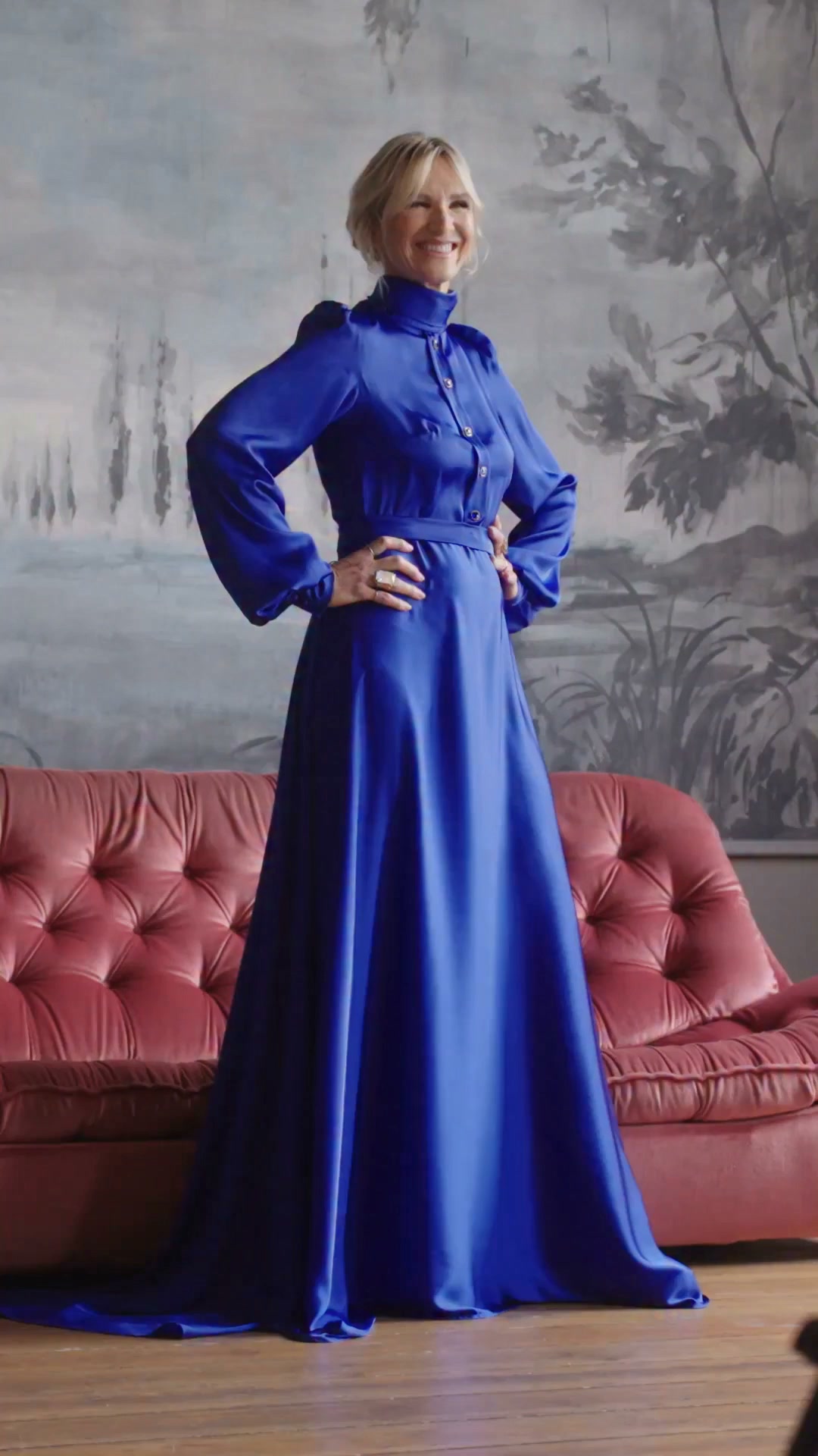 lady in blue dress interview Introducing our cover star for the September edition of woman&home 🌟💙, We met Jo Whiley the hustle and bustle of central London for a fun-filled day of dress-up. In our exclusive interview, she gray long sleeve woolen evening dress
