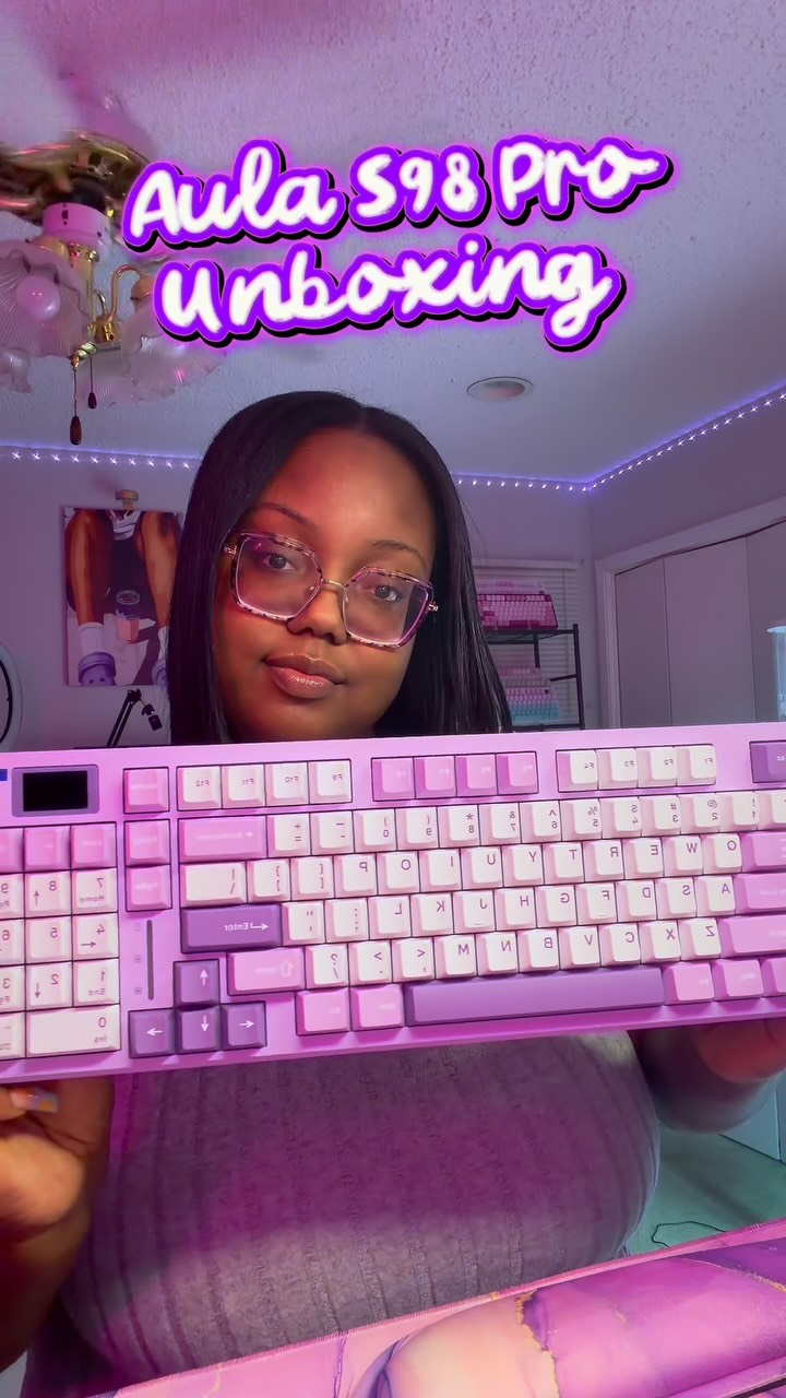 Unbox my new favorite purple keyboard with me 💜⌨️ Y'all know