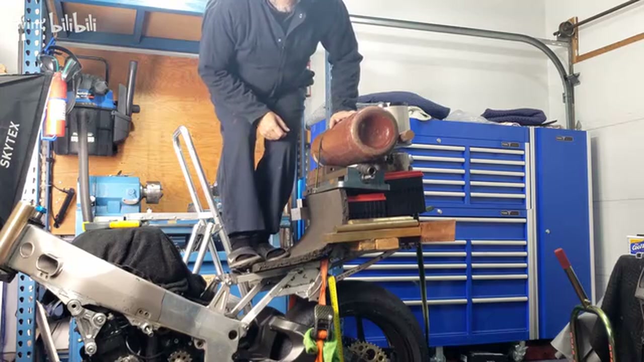 Project ZX7 X Ninja_Kawasaki Restomod: Chasing the Impossible 200