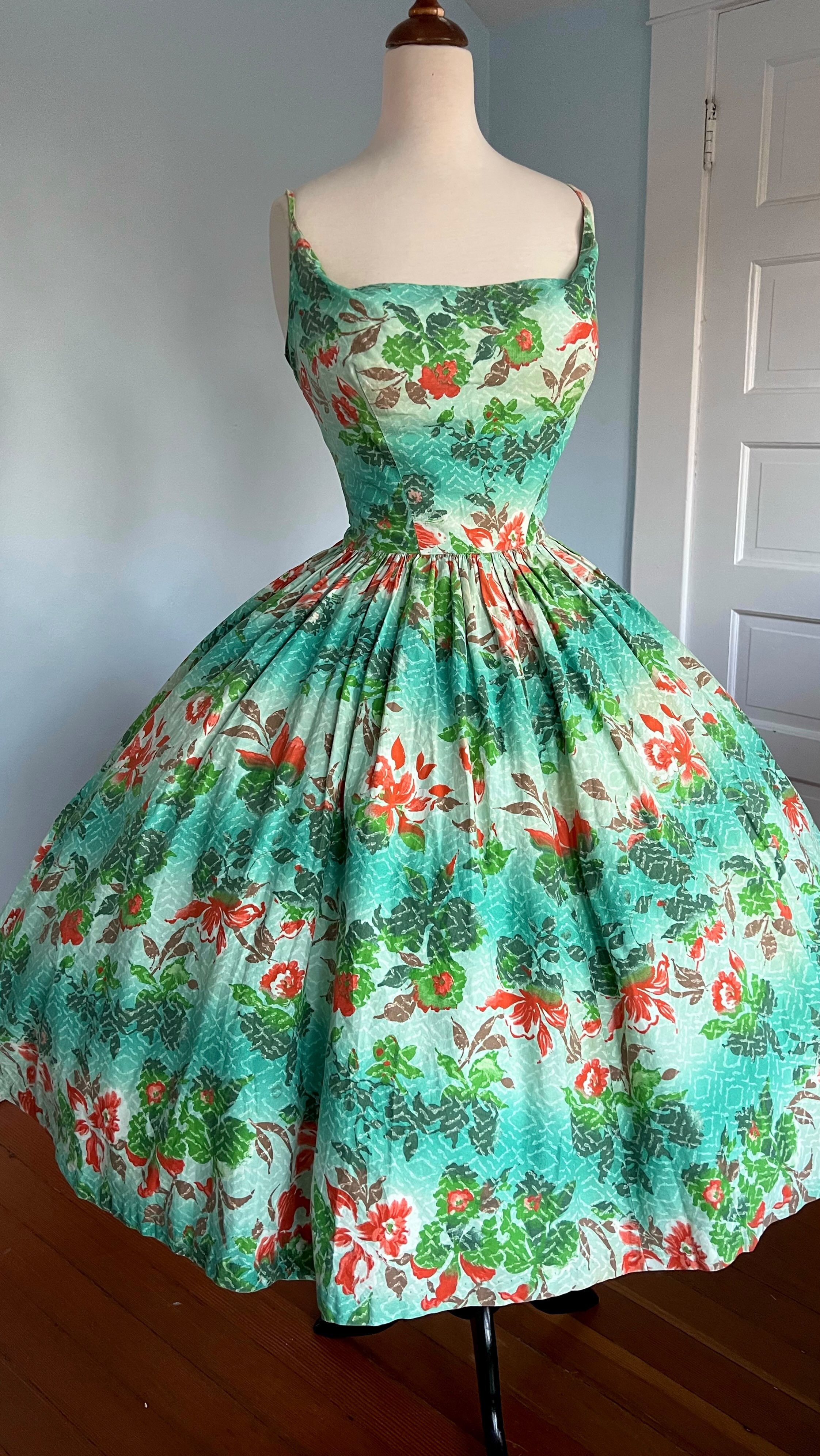 Vintage Hawaiian dresses made in Hawaii