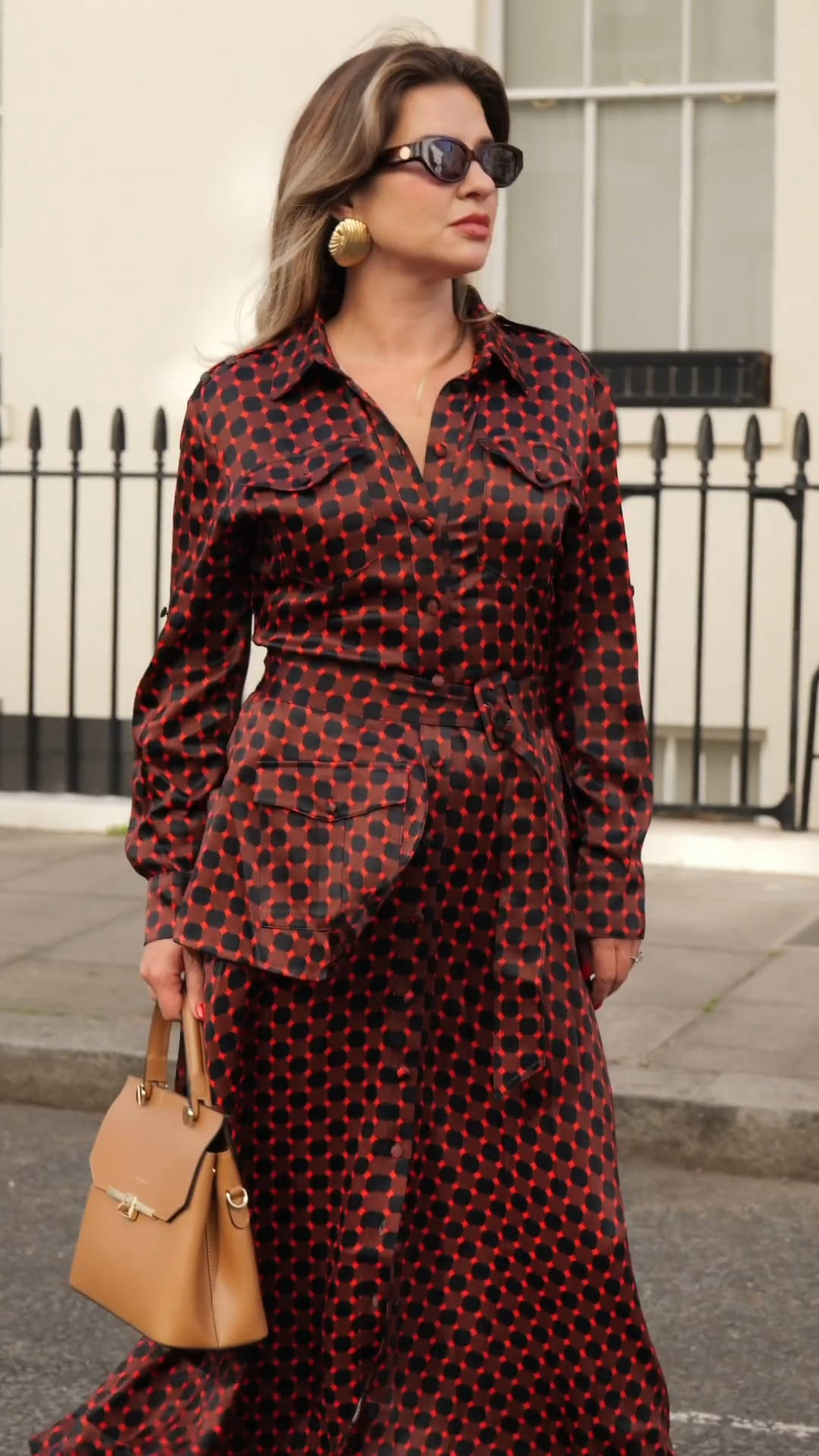 Make room for violet. @‌georgia.louise1 styles our new double-breasted maxi coat, Shop now: https://karen-millen.visitlink.me/xyMd1P, #KarenMillen #ALifeWellDressed #AutumnStyle | Karen Millen