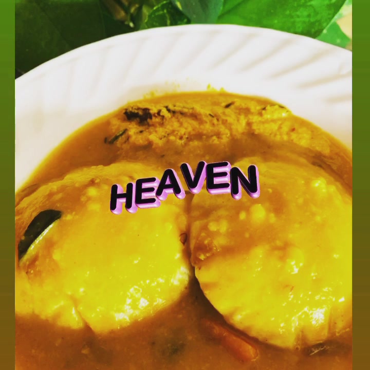 Rich Butter Cake With Butter Icing Ssv Maju Banana Leaf