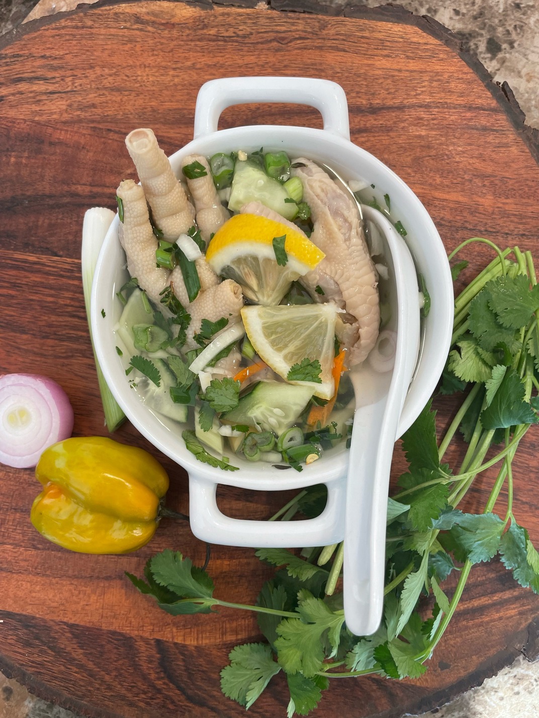 🇹🇹 Chicken Feet Souse #caribbeanfood 6 chicken feet 1/4 cup vinegar 2 ...
