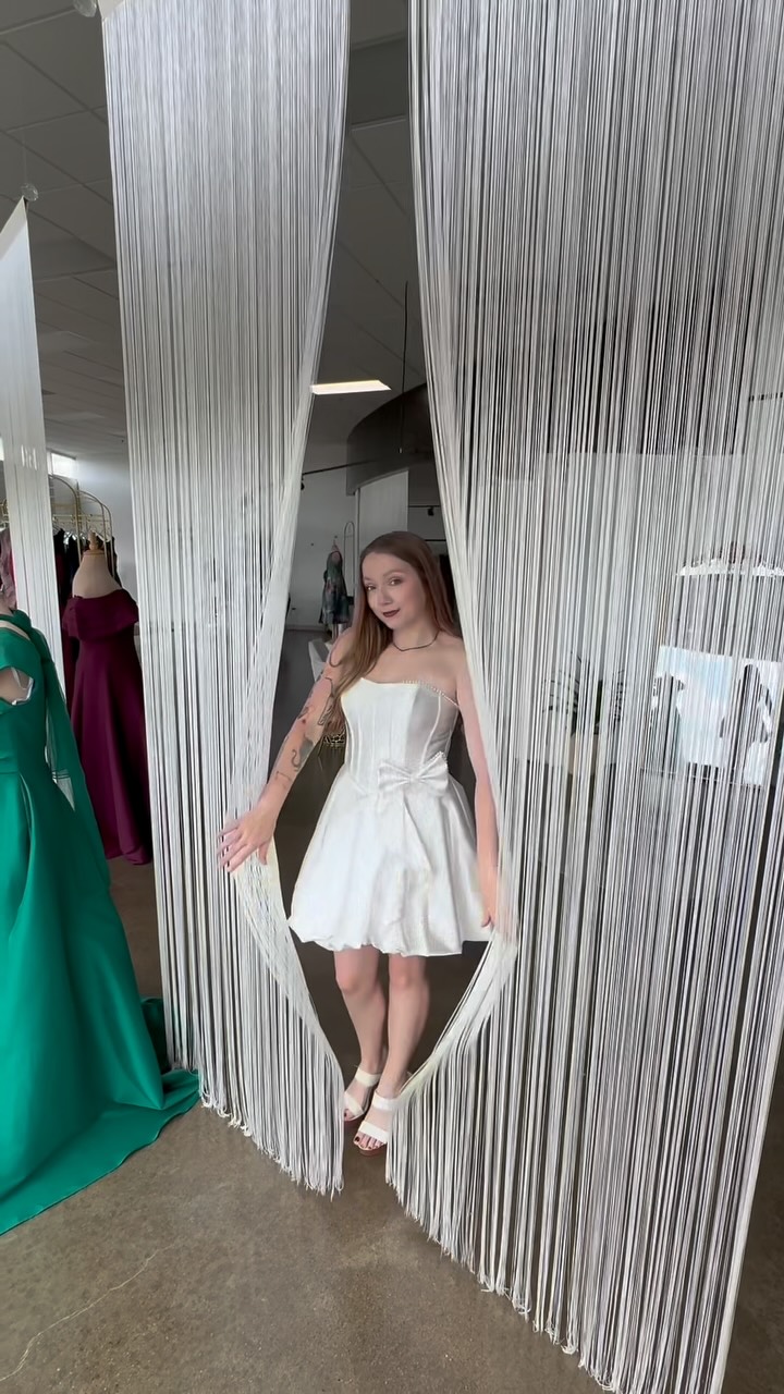 yellow formal dress for wedding A Line V Neck Satin Long Prom Dresses with Pocket, Long V Neck Yellow Evening Dresses while the vibrant lemon Rhinestone Rope Bow Tube f13 Color:Burgundy (DarkRed)