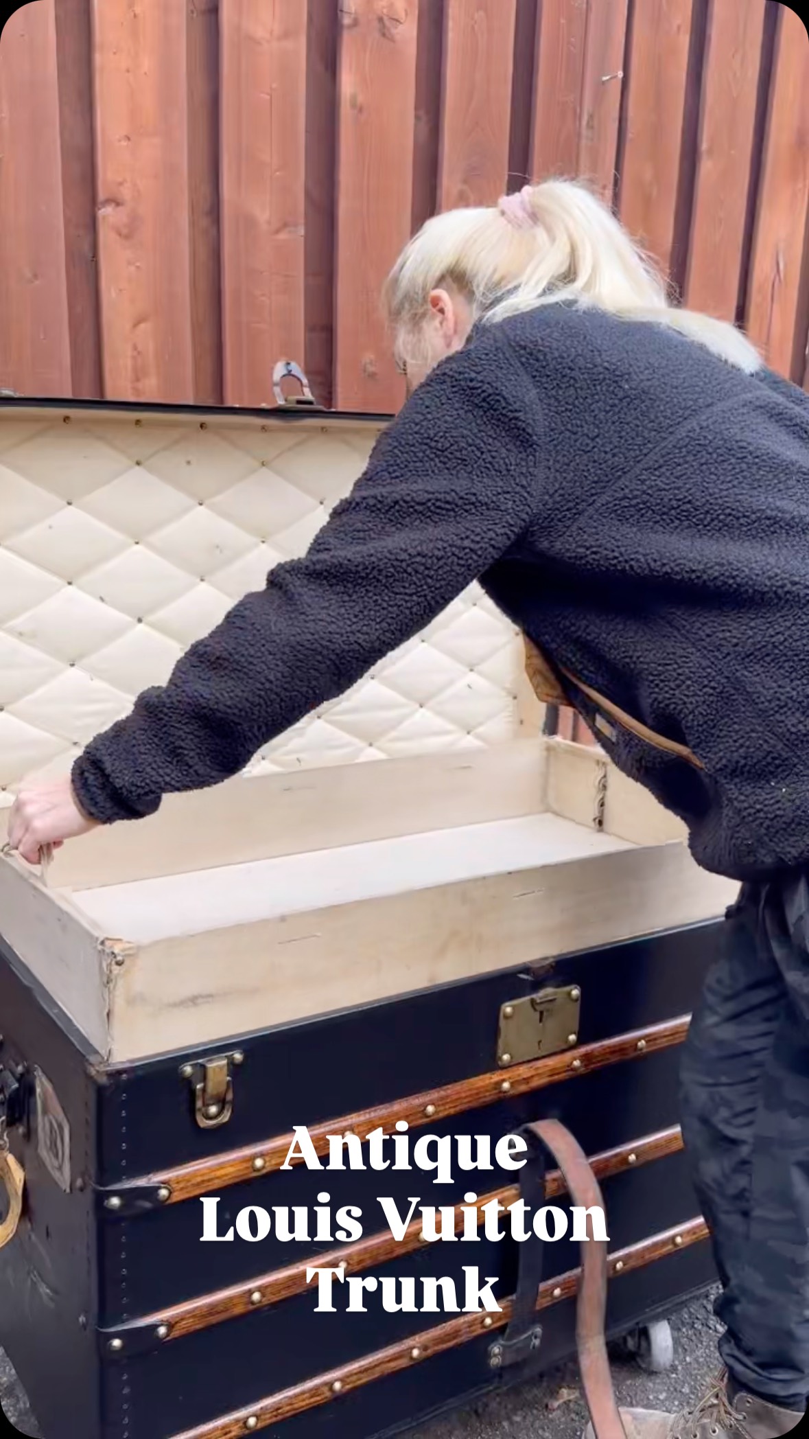 A Louis Vuitton trunk hidden away in an attic! Watch the full