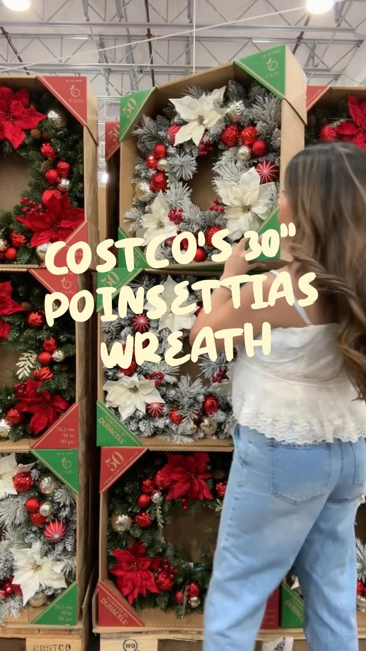 2025 サンタクリスマスリース　No.49 Christmas wreaths are officially HERE at Costco! 🎄✨ This 30-inch