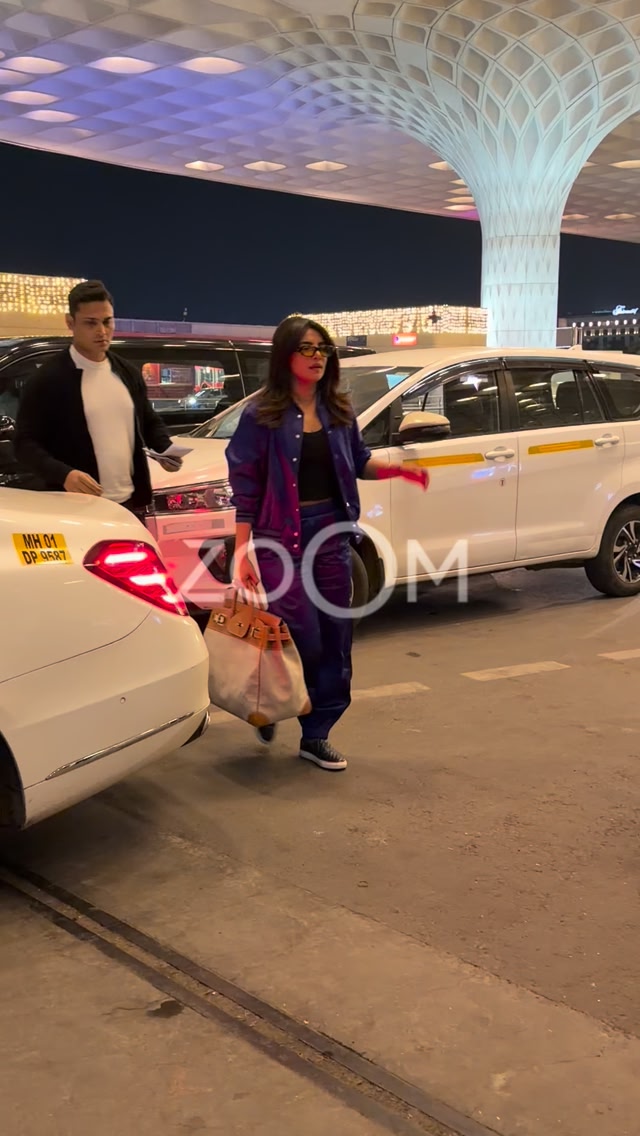 PeeCee was spotted at the airport playfully teasing the paparazzi and ...