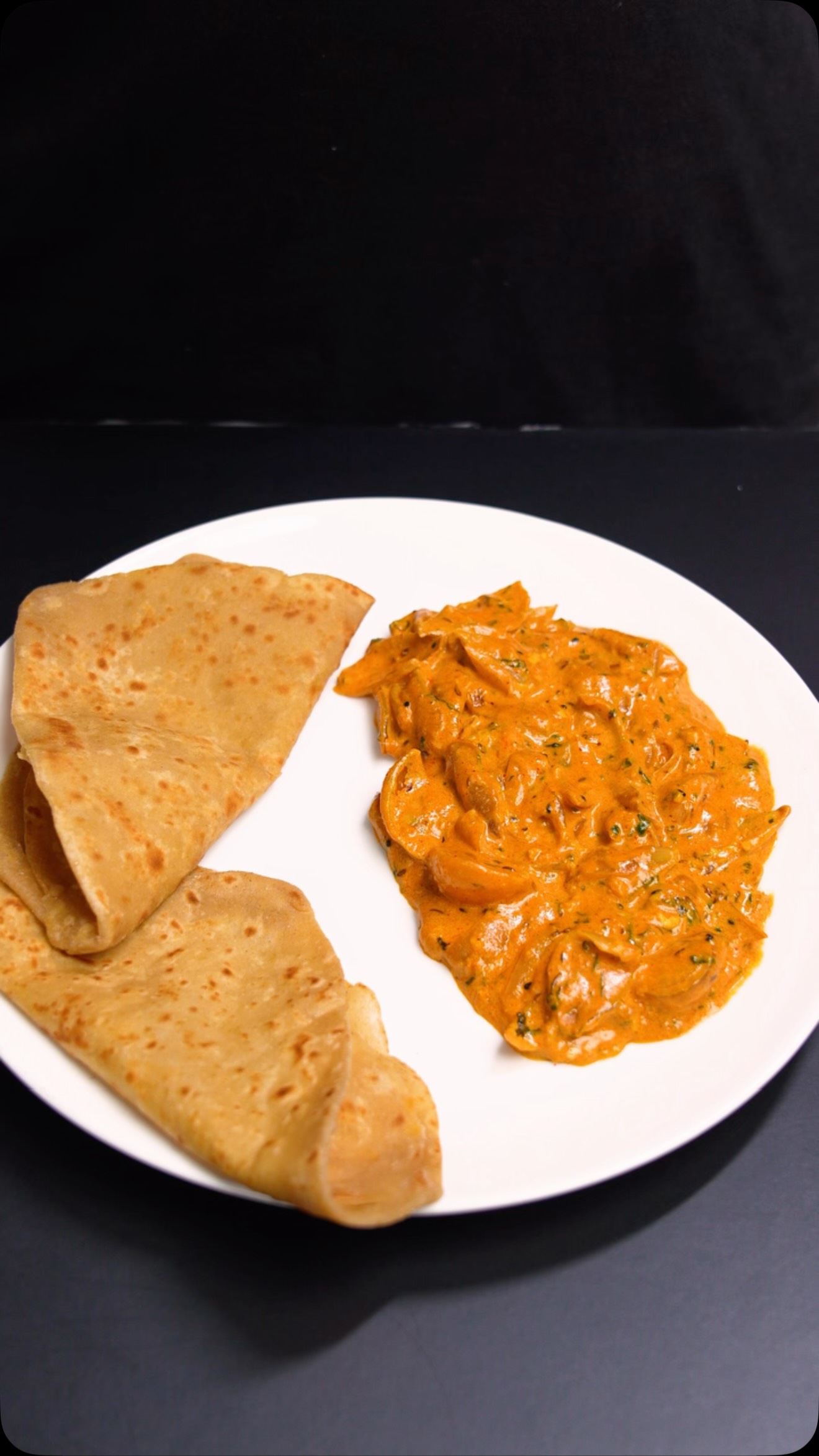 Creamy Malai Pyaz 🥣 Ingredients • 4 tbsp Oil • 1 tsp Cumin seeds • 1 ...