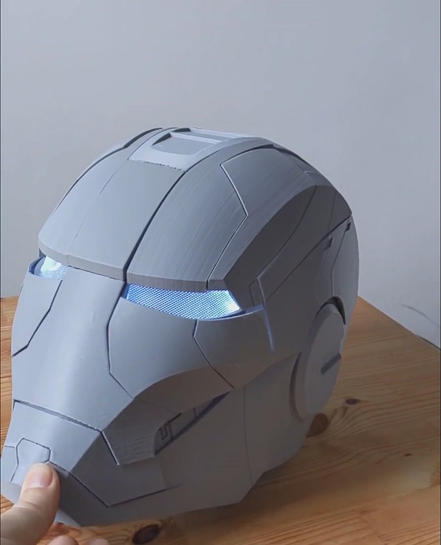 3d printed lego iron man helmet Stark's Life-Sized 3D Printing a Human-Size LEGO
