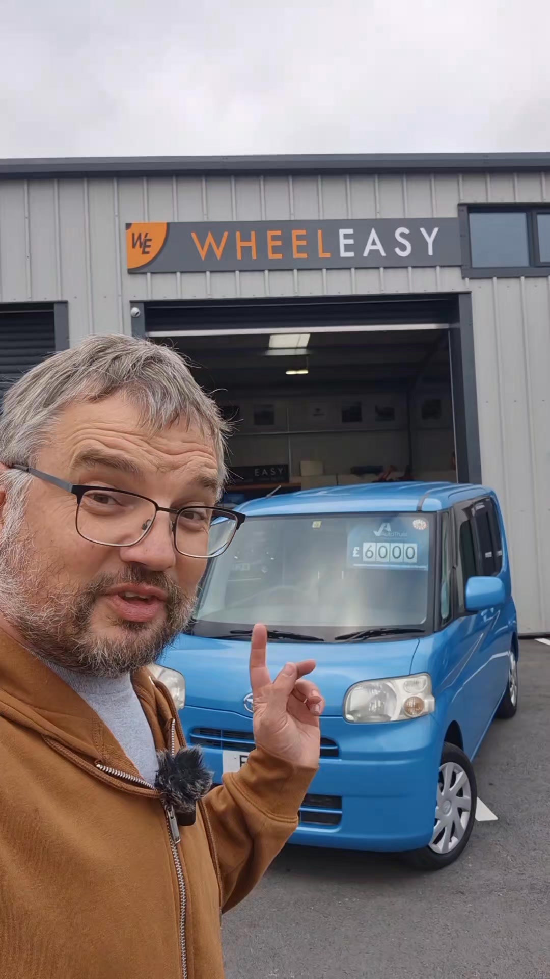 Daihatsu Tanto kei car! #jdm | HubNut