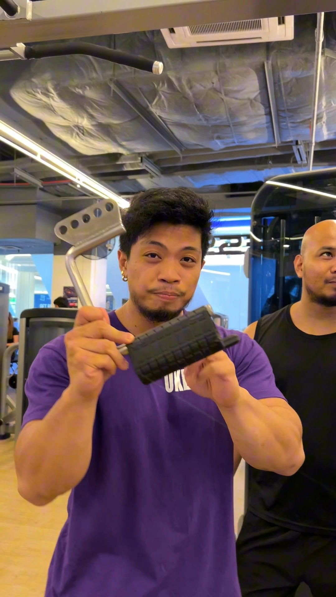 May pa-raffle tayo dahil may bagong pinadala ang Ukbo Gears na mga ...