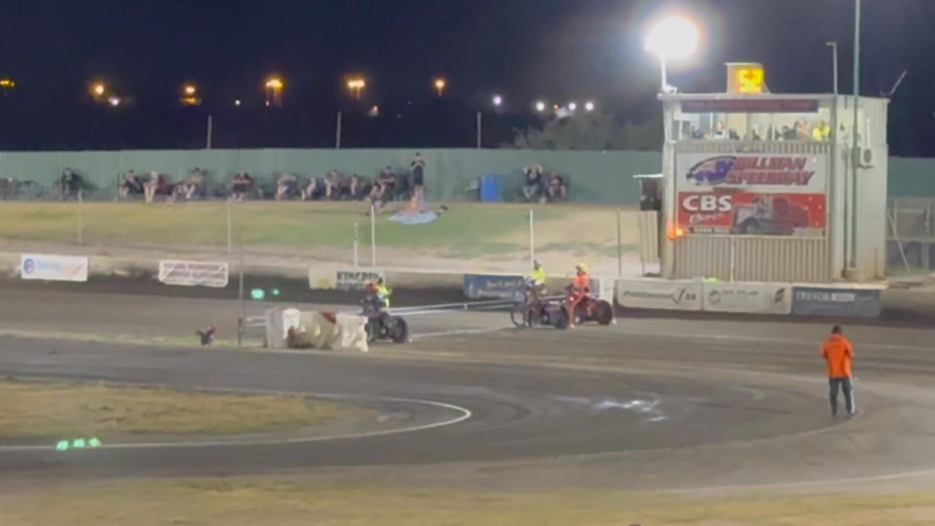 White helmet in Gillman Australia Speedway Championship 2025 Blake ...
