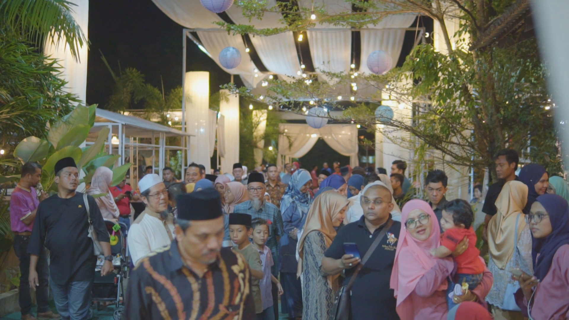 ONE OF WEDDING RECEPTION AT RIYAAZ EVENT SPACE.. FOR DETAILS PLEASE ...