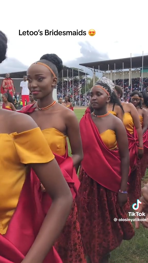 Rwanda Umushanana / Elegant Traditional Wear
