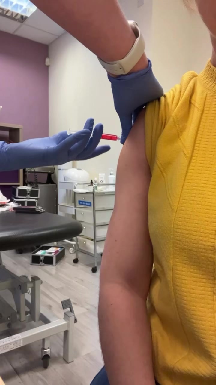 nurse teaching vitamin b12 injection Shots Neurological disorders