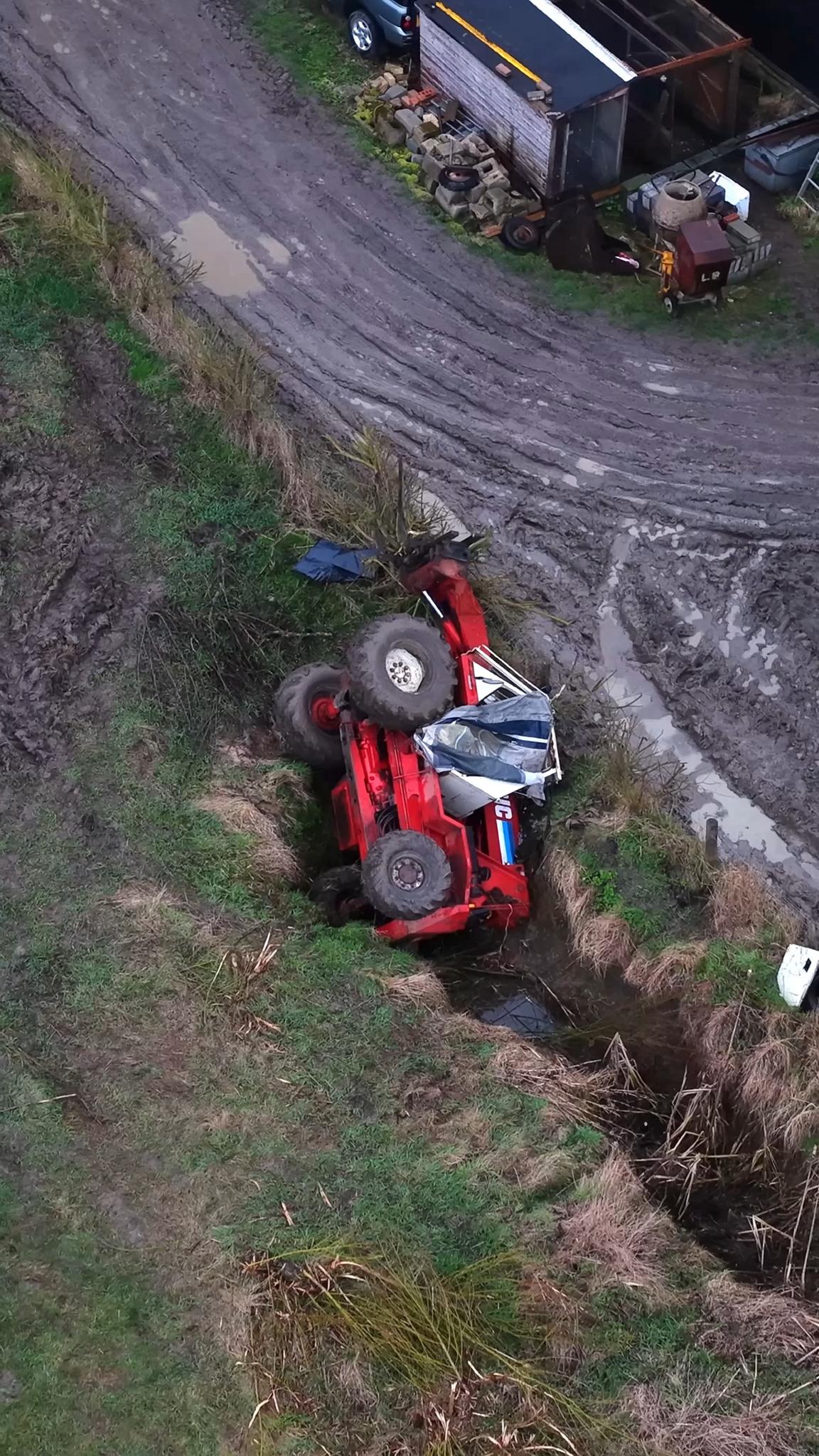MAN AIRLIFTED AFTER TELEHANDLER CRASH Emergency services were called to ...