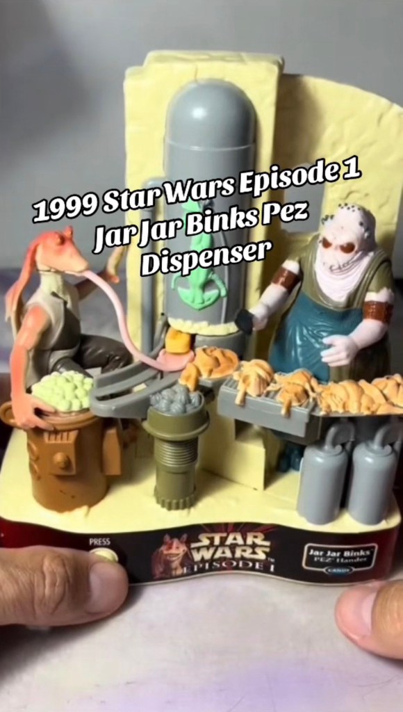 I love the motorized Pez dispensers! 1999 Star Wars Episode 1 Jar