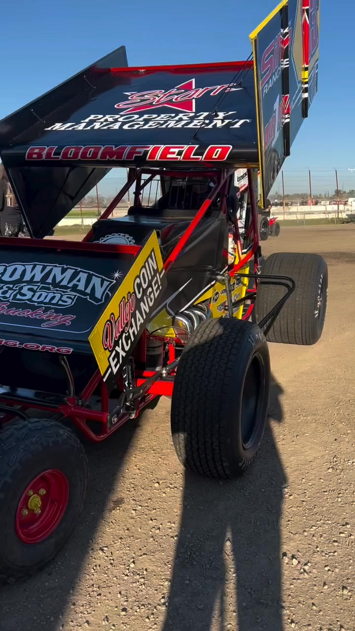 Locked in and ready to throw down — Dylan Bloomfield Racing - 33 ...
