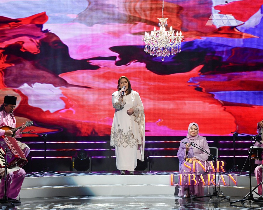 #SinarLebaran2022: Bersabarlah Sayang - Rahila Rashun 🌙 | ~ Semua insan ...