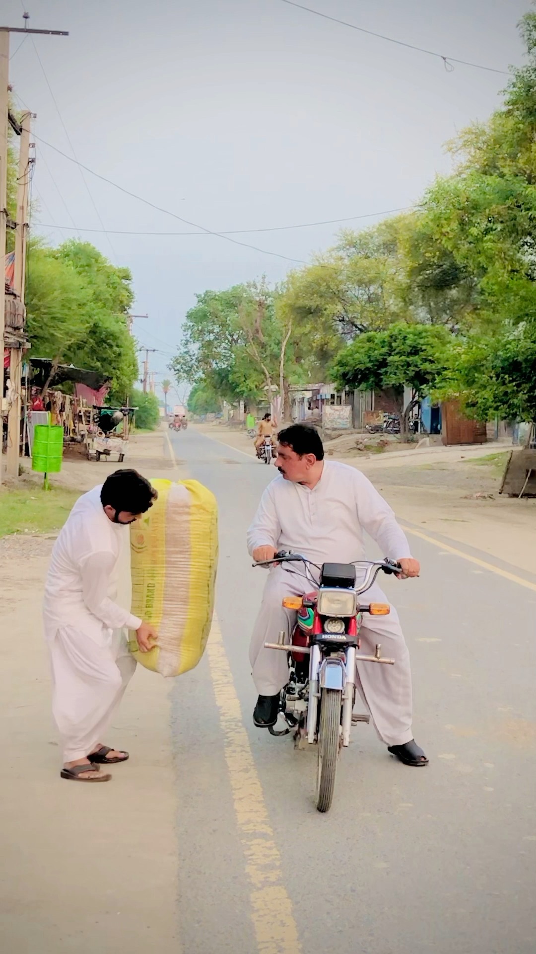 Ajeeb Drama ha ya to🤣 #viralvideoシ #comedy #viral #viral | Team Hakim ...