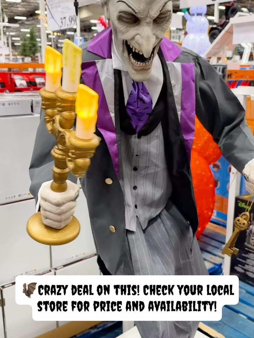 🎃Halloween decor is getting cleared out at Costco to make way for