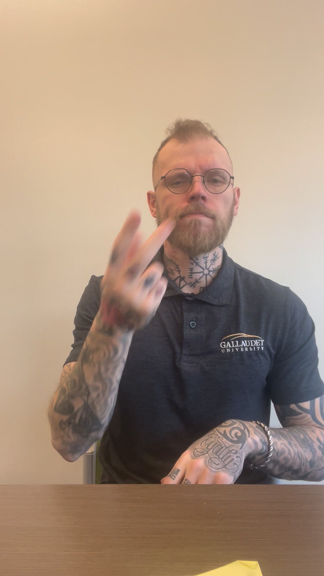 ASL THAT! | **ASL Question for the Community 👋** | Facebook