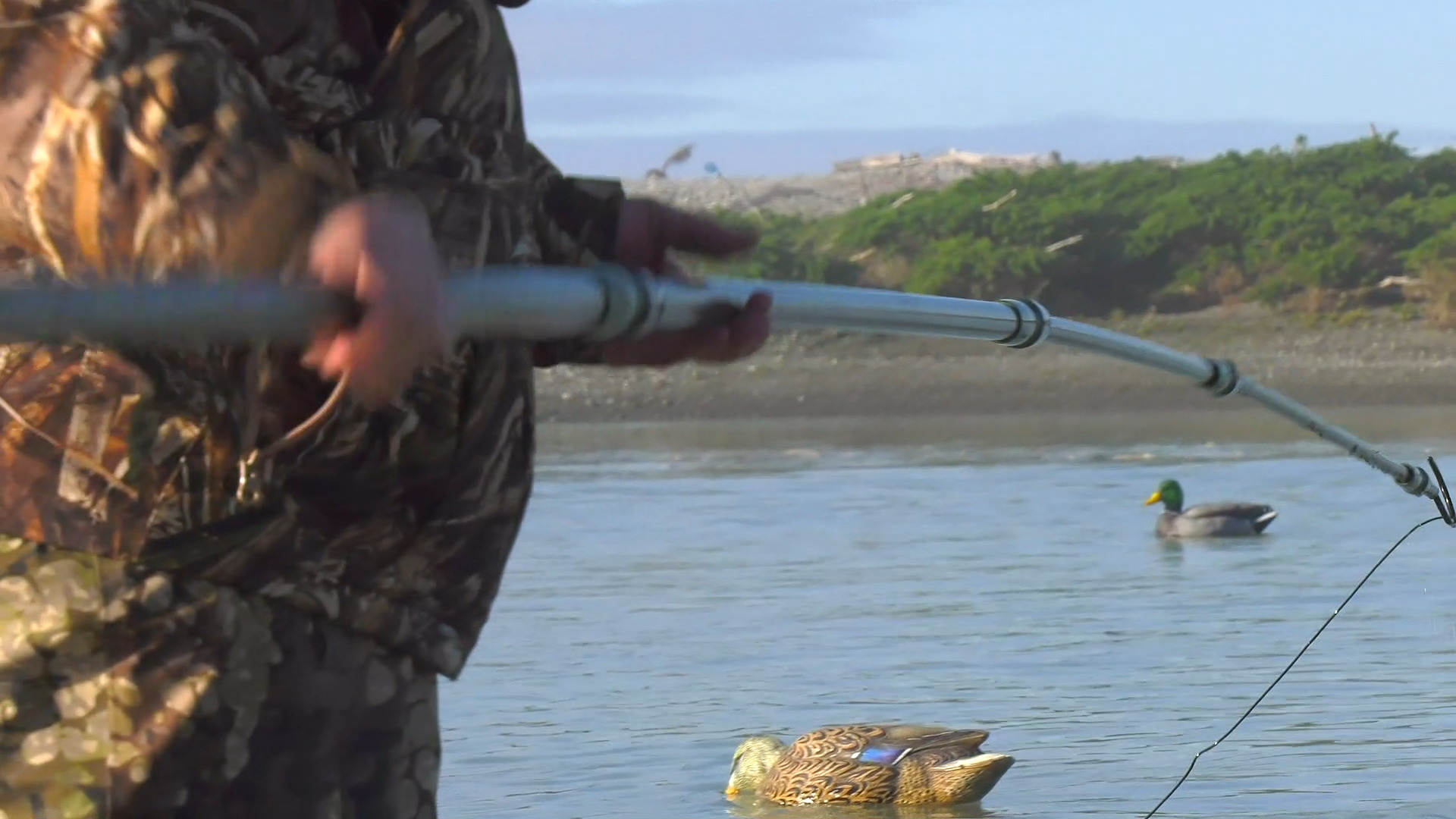 duck retriever fishing pole Revolve Decoy making it easy to store in rod lockers or to keep handy anywhere in the boat or on the deck for quick Decoy Retriever: Duckin Hot Deals