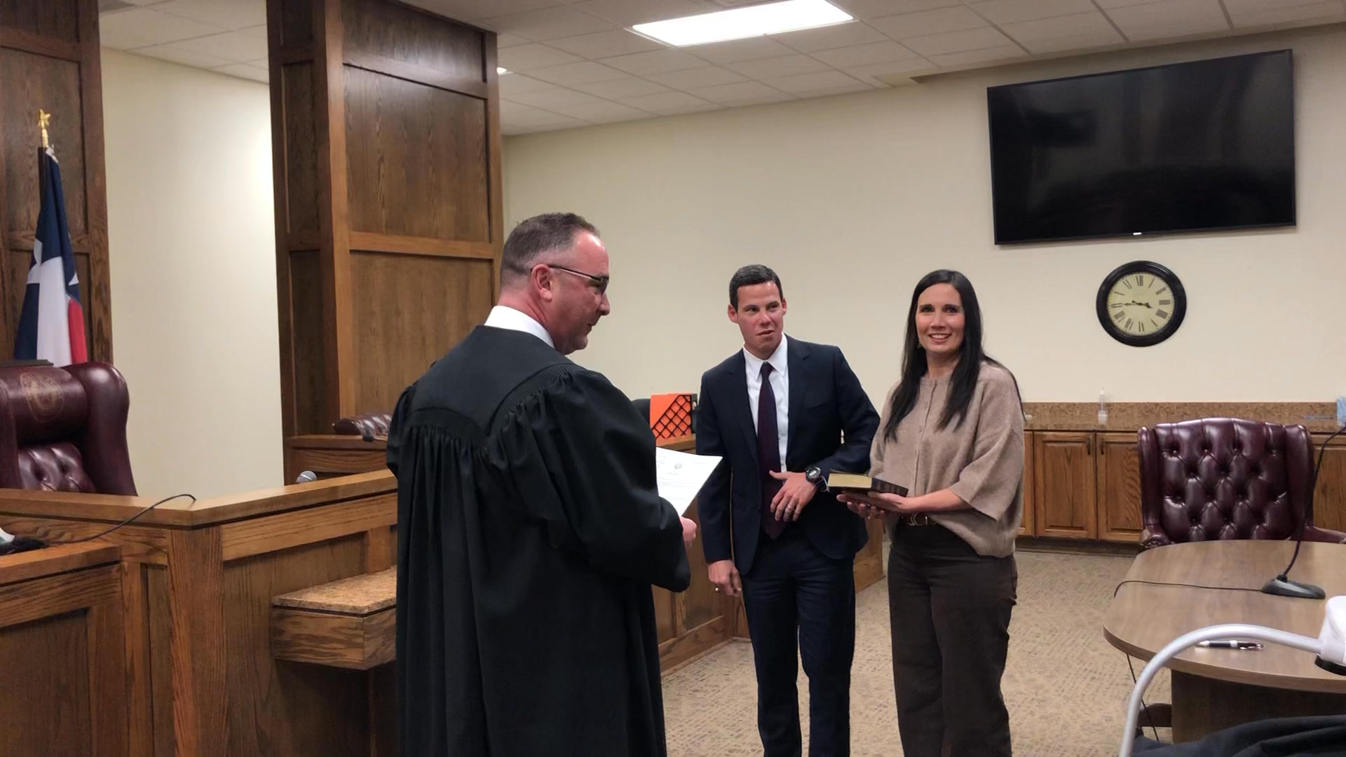 Surrounded by family, friends and colleagues, Jonathan Richey was sworn ...