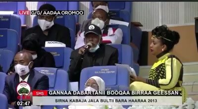 Dargaggeessi, qeerroon jabaadhaa falmadhaa. Haadhoon ofi biyya ...