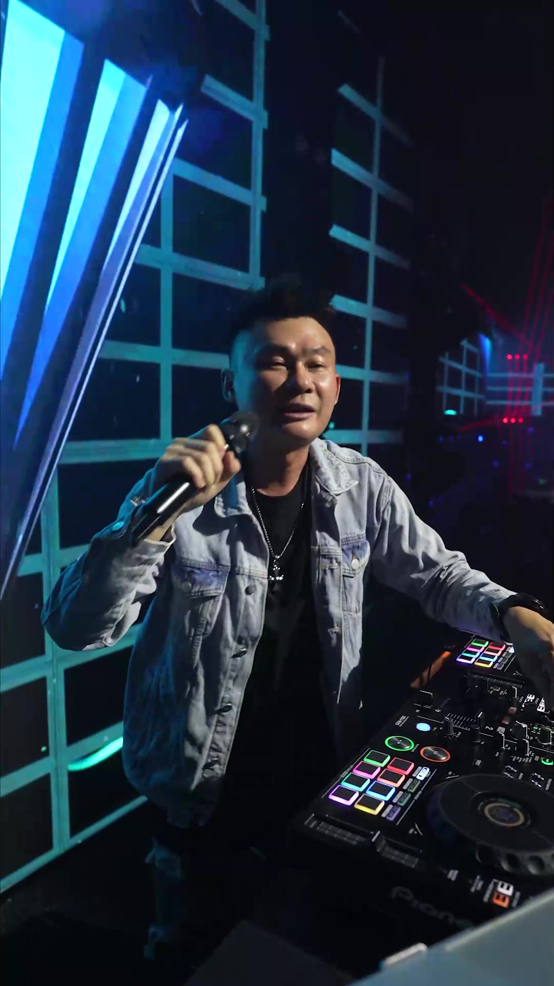 Where DJ Denka took to the stage by storm with unforgettable 