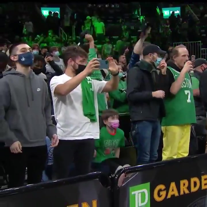 Maglietta Kyrie Irving Boston Celtics - King Kyrie - Nuova Con Etichette