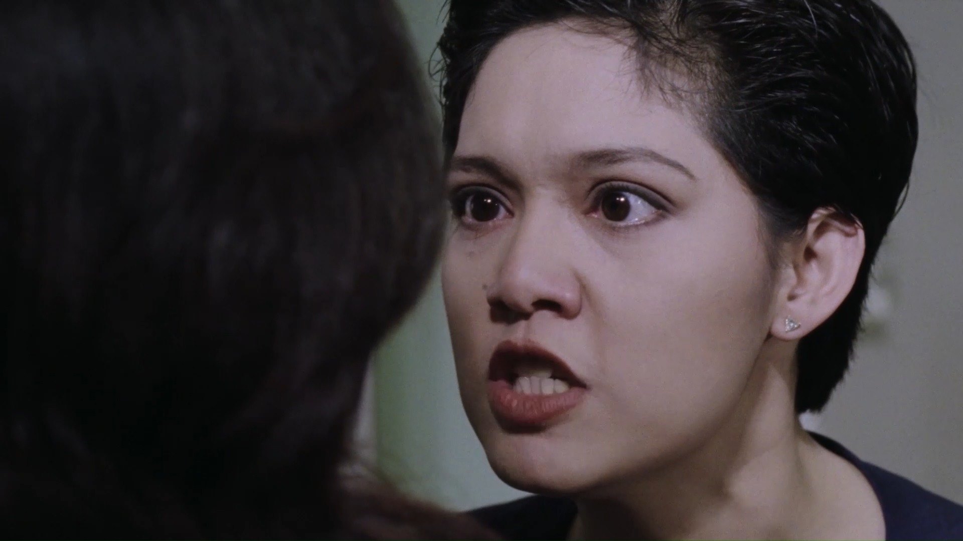“May isang tanong lang ako sa’yo. Prangkahin mo sana ako. May relasyon ...
