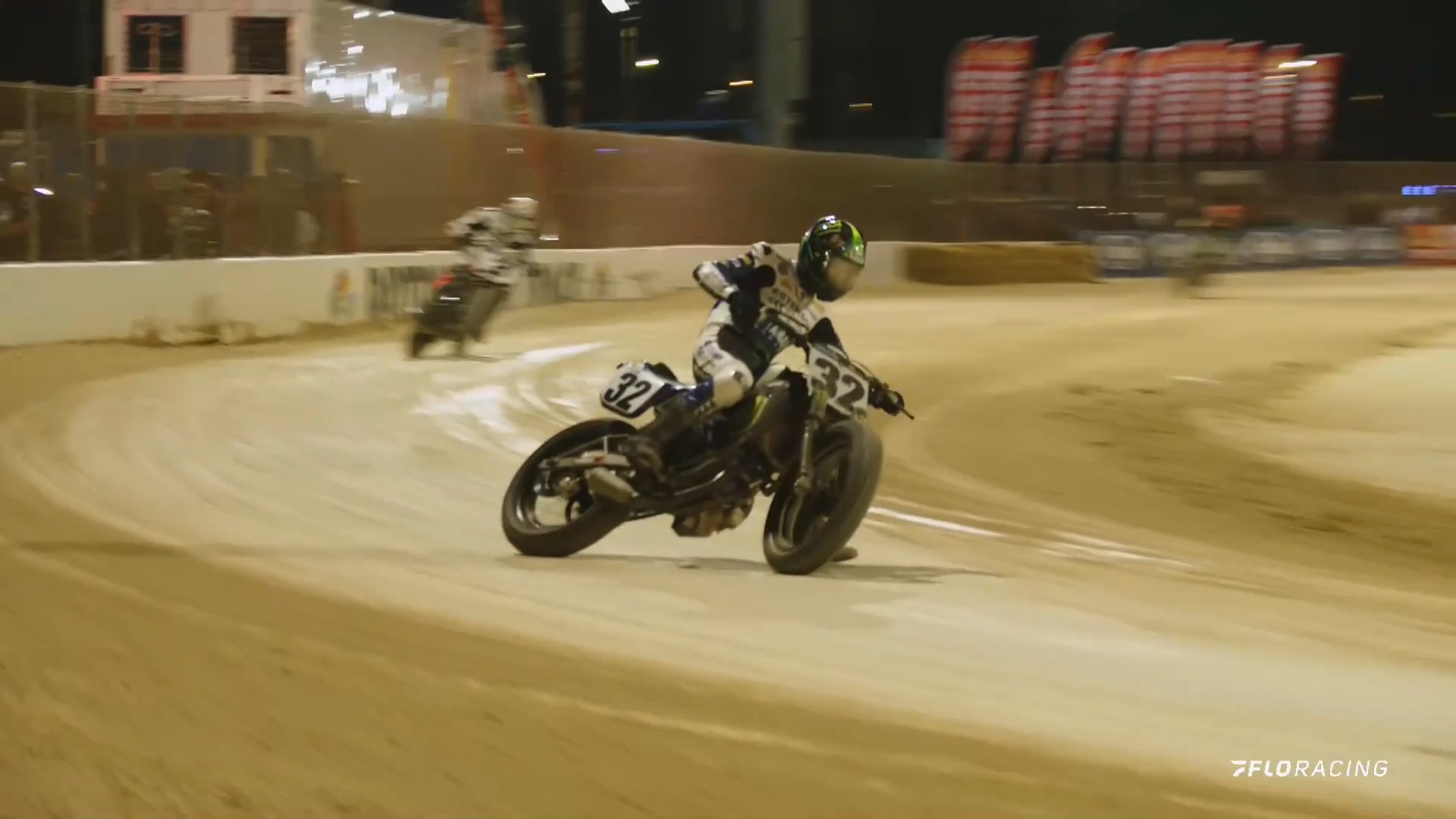 🏁 Dallas Daniels with a late race pass wins AFT SuperTwins at the ...