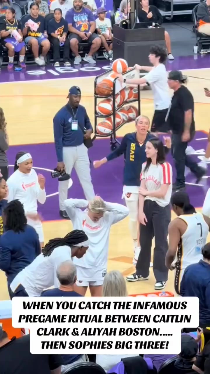 Caught the infamous pregame ritual between Caitlig & Ajyahcthen SOphie ...