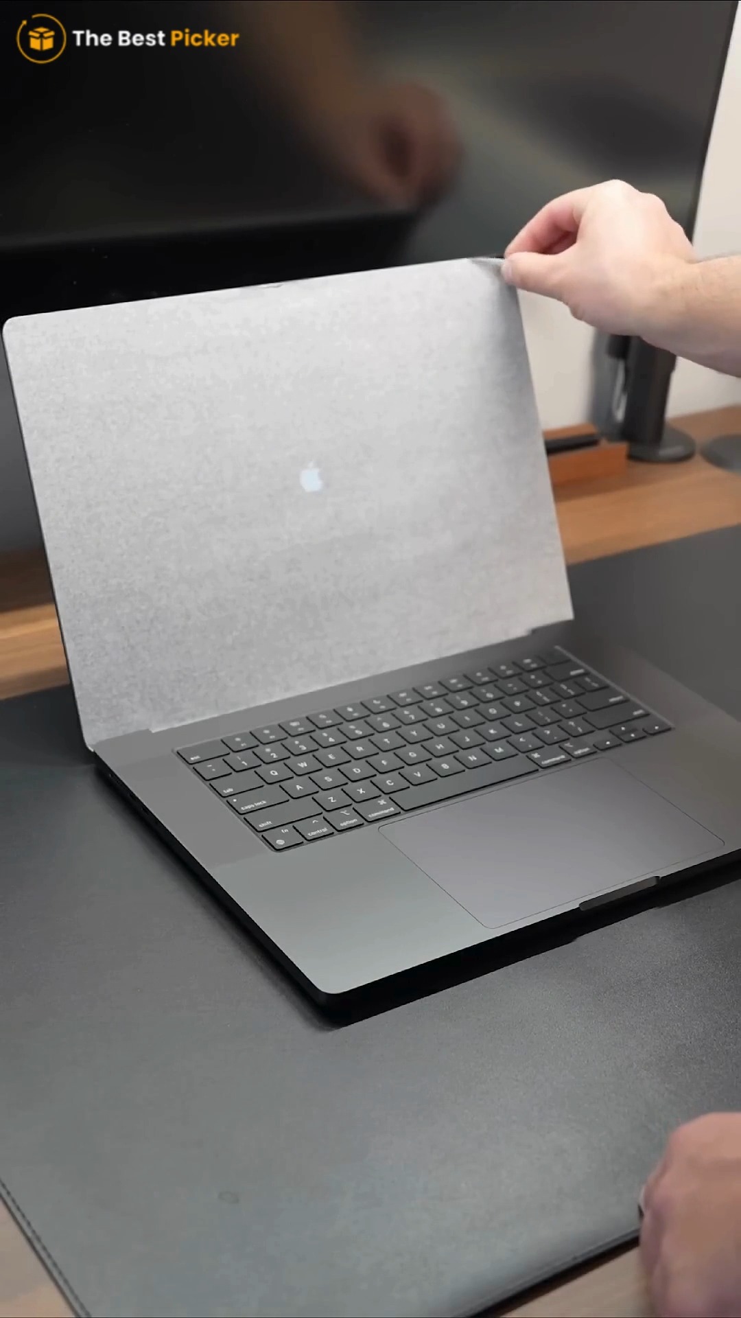 The Best Picker - 🎯 Which Laptop Should You Choose in... | Facebook