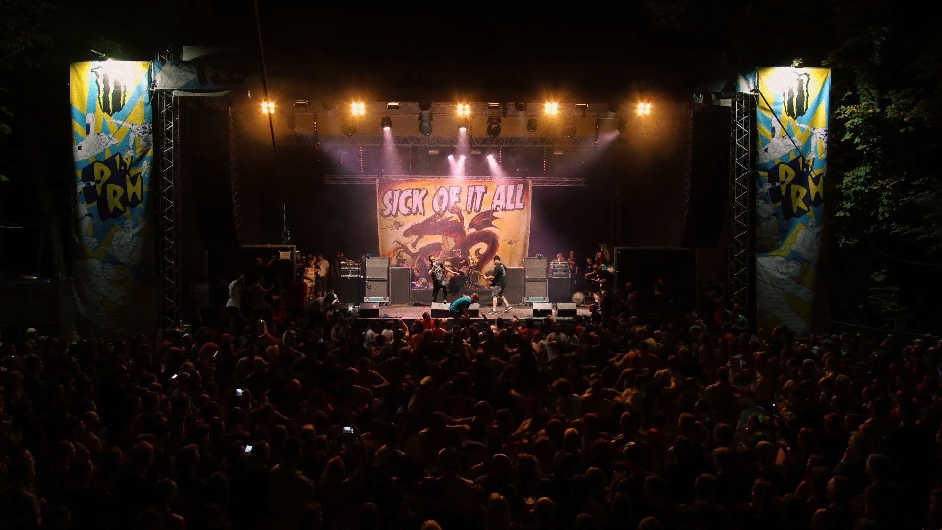 More NYHC craziness with Sick Of It All! Next stop Pennywise