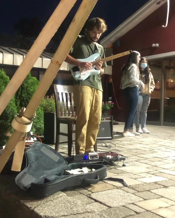 Tyler Peach Music