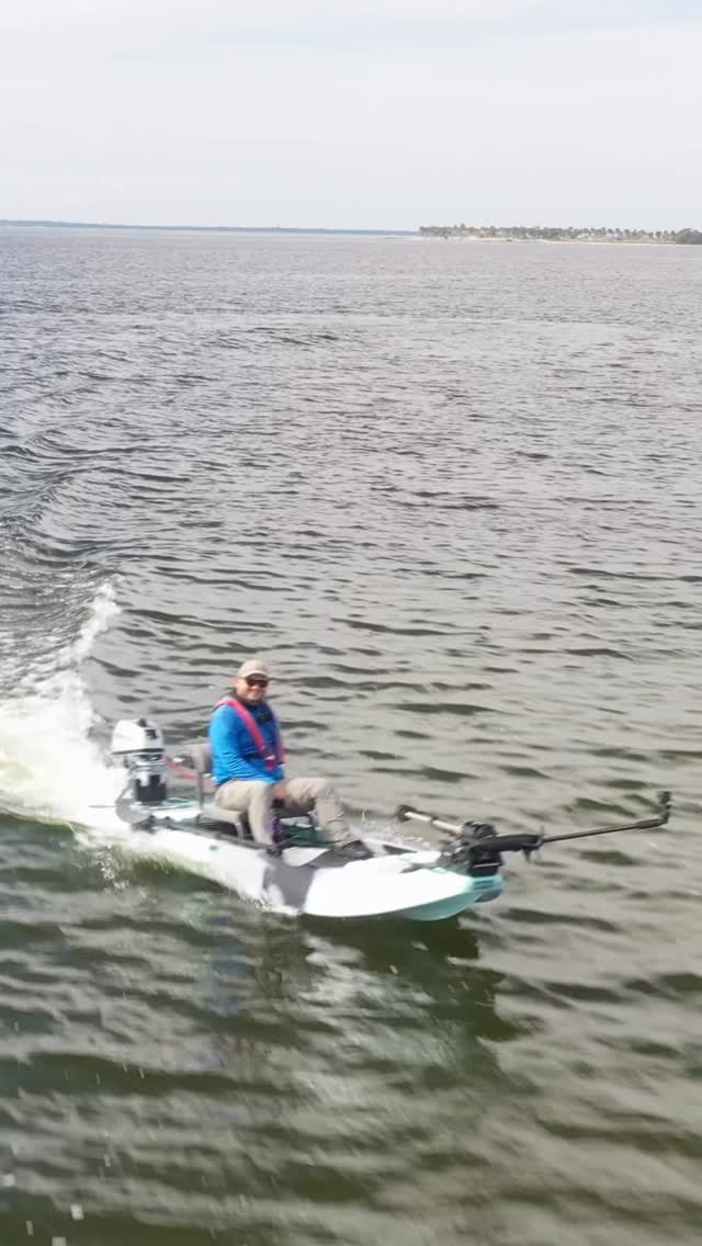 Kaku Guru Cruising with the Honda 5 HP. #kayakfishing #kayak