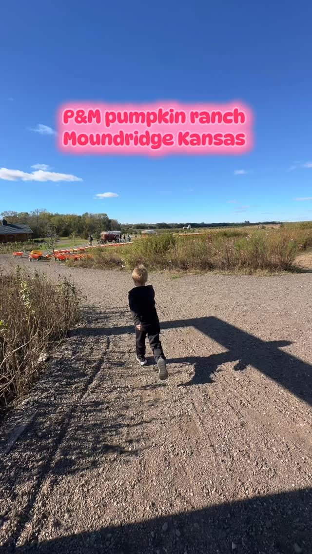 Is p&m pumpkin ranch in moundridge Kansas worth the money? $75 for a ...